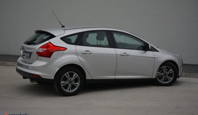 FORD Focus  | FWD (przód) | Manualna | 140 KM | Srebrny full
