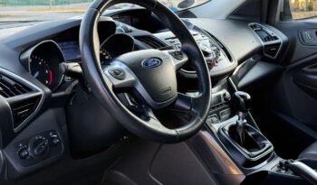 FORD Kuga  | 4×4 (doł. automatycznie) | Manualna | 140 KM | Srebrny full