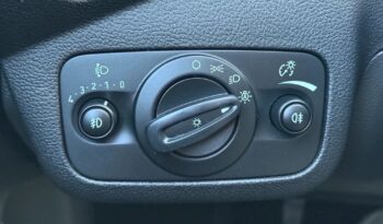 FORD Kuga  | 4×4 (doł. automatycznie) | Manualna | 140 KM | Srebrny full
