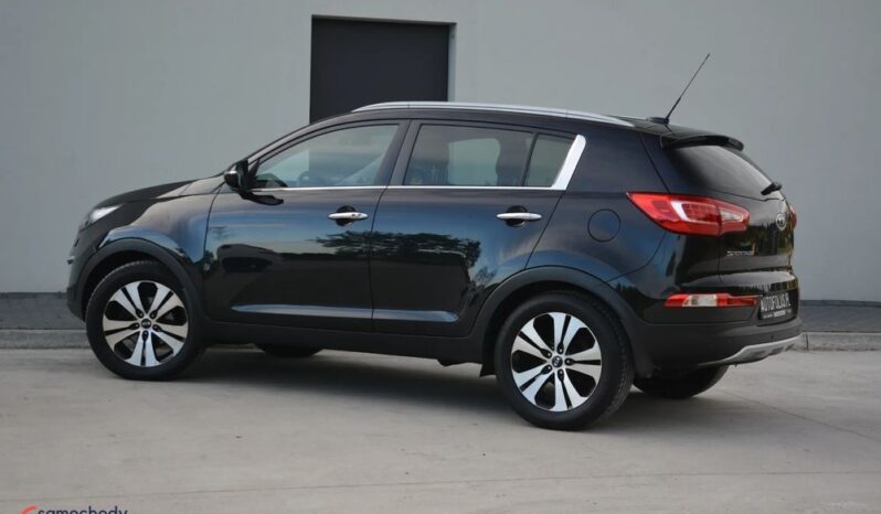 KIA Sportage  | FWD (przód) | Manualna | 136 KM | Czarny full