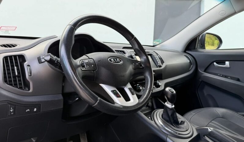 KIA Sportage  | FWD (przód) | Manualna | 136 KM | Czarny full