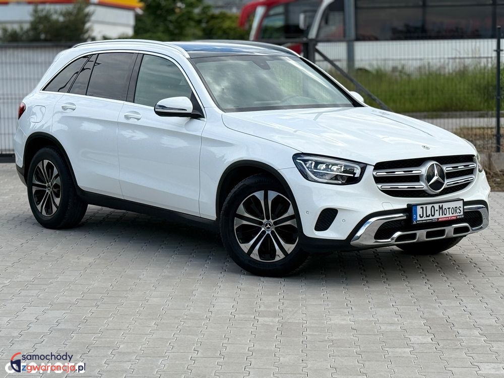 Mercedes-Benz Glc  | 4X4 (Stały) | Automatyczna | 163 Km | Biały