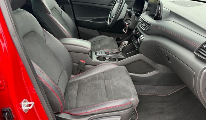 HYUNDAI Tucson  | FWD (przód) | Automatyczna | 136 KM | Czerwony full