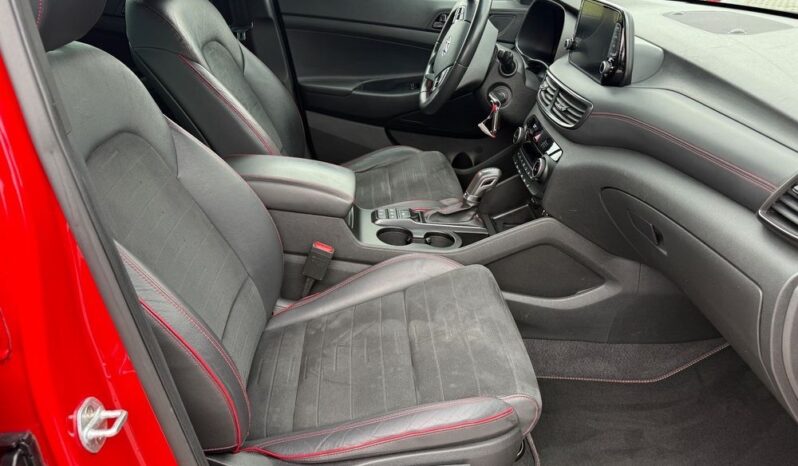HYUNDAI Tucson  | FWD (przód) | Automatyczna | 136 KM | Czerwony full