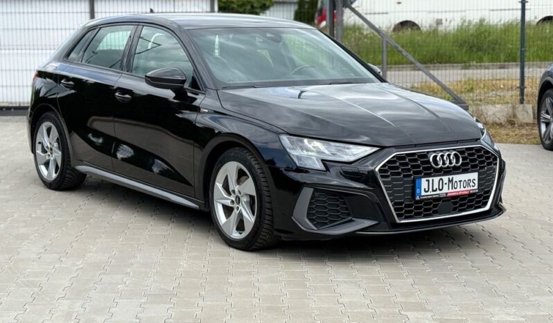 AUDI A3  | FWD (przód) | Manualna | 116 KM | Czarny