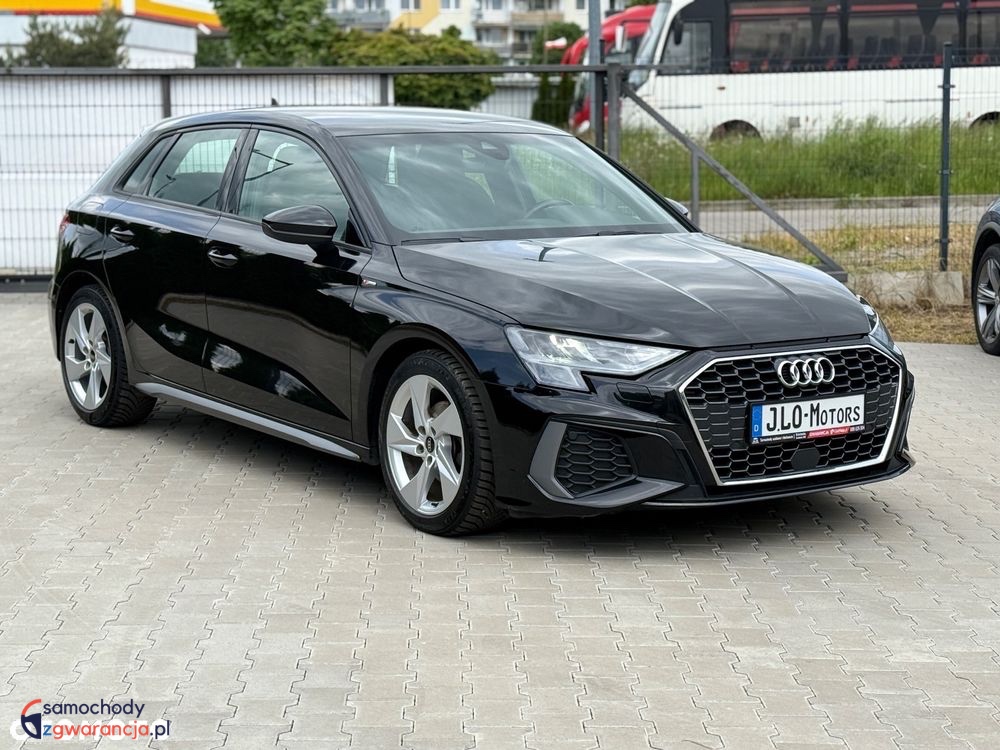 Audi A3  | Fwd (Przód) | Manualna | 116 Km | Czarny