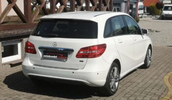 MERCEDES-BENZ Klasa B | FWD (przód) | Manualna | 122 KM | Biały full