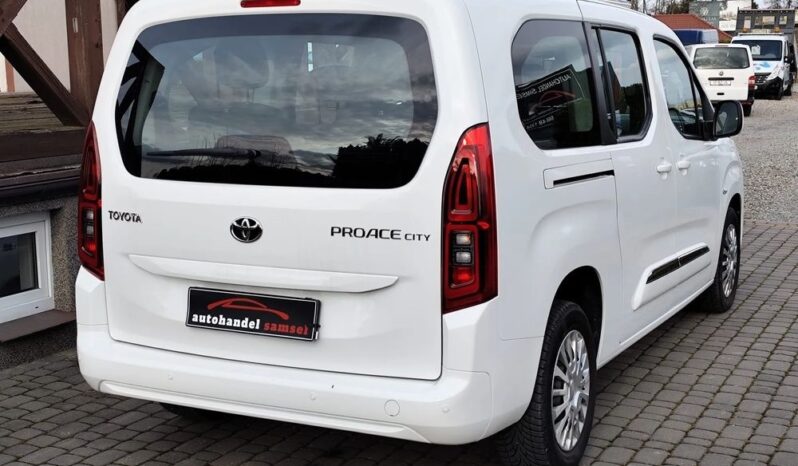 TOYOTA ProAce City | FWD (przód) | Manualna | 130 KM | Biały full