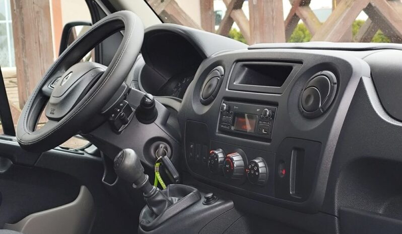 RENAULT Master  | RWD (tył) | Manualna | 146 KM | Biały full