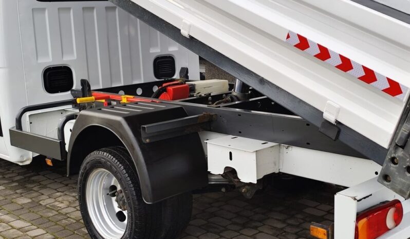 RENAULT Master  | RWD (tył) | Manualna | 125 KM | Biały full