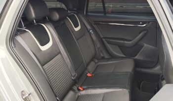 SKODA Octavia  | FWD (przód) | Automatyczna | 184 KM | Szary full