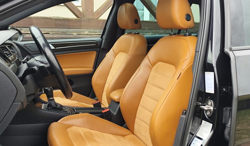 VOLKSWAGEN Golf  | przedni | Automatyczna | 125 KM | Czarny full