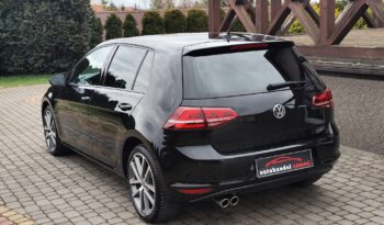 VOLKSWAGEN Golf  | przedni | Automatyczna | 125 KM | Czarny full