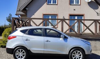 HYUNDAI ix35  | przedni | Manualna | 163 KM | Srebrny full