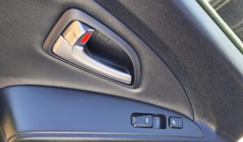 HYUNDAI ix35  | przedni | Manualna | 163 KM | Srebrny full