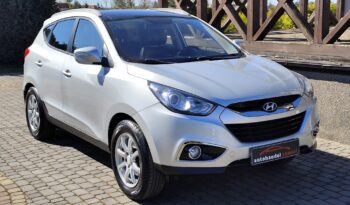 HYUNDAI ix35  | przedni | Manualna | 163 KM | Srebrny full