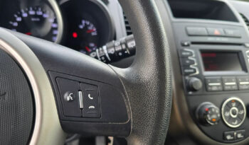 KIA Soul  | FWD (przód) | Manualna | 140 KM | Biały full