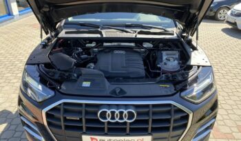 AUDI Q5  | 4×4 (stały) | Automatyczna | 204 KM | Czarny full