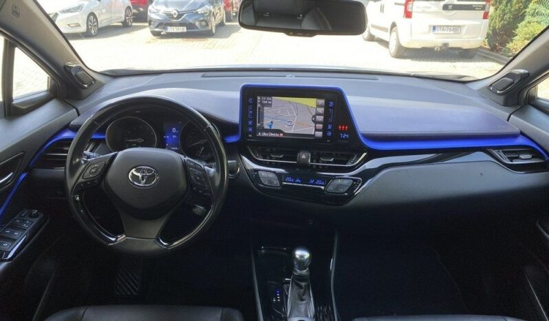 TOYOTA C-HR | 4×4 (doł. automatycznie) | Automatyczna | 116 KM | Srebrny full