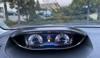 PEUGEOT 3008  | FWD (przód) | Manualna | 130 KM | Srebrny full