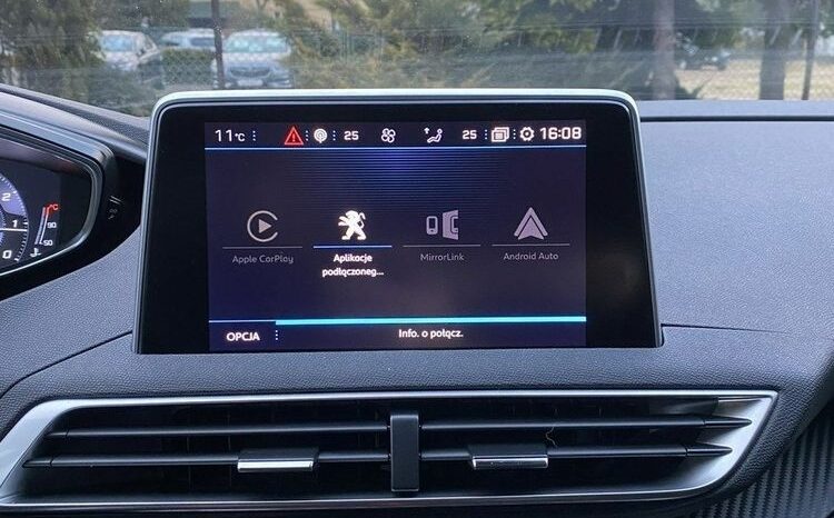 PEUGEOT 3008  | FWD (przód) | Manualna | 130 KM | Srebrny full