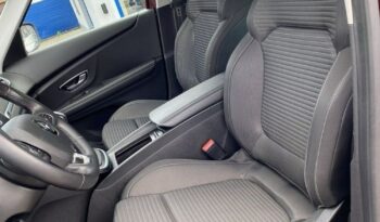 RENAULT Grand Scenic  | FWD (przód) | Automatyczna | 140 KM | Bordowy full