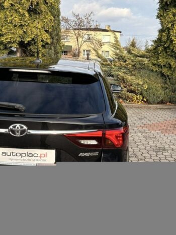 TOYOTA Avensis  | FWD (przód) | Manualna | 146 KM | Czarny full