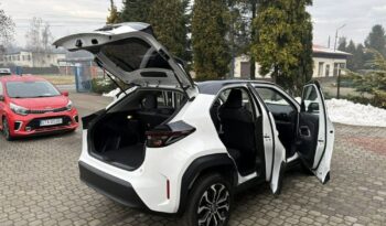 TOYOTA Yaris Cross | FWD (przód) | Automatyczna | 92 KM | Biały full