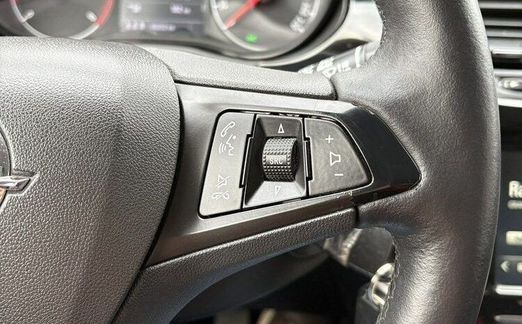 OPEL Corsa  | FWD (przód) | Manualna | 90 KM | Biały full