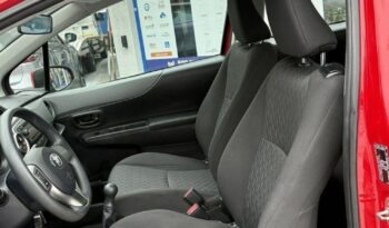 TOYOTA Yaris  | FWD (przód) | Manualna | 69 KM | Czerwony full