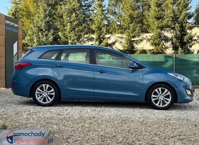 HYUNDAI I30  | FWD (przód) | Manualna | 110 KM | Niebieski full