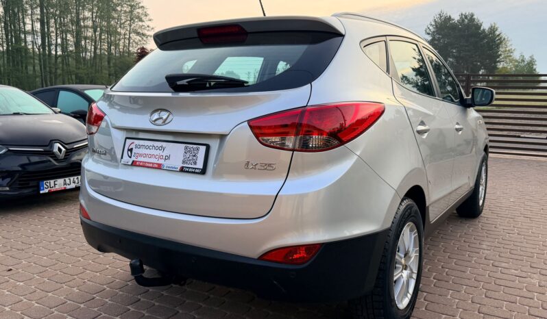 HYUNDAI ix35  | FWD (przód) | Manualna | 135 KM | Srebrny full