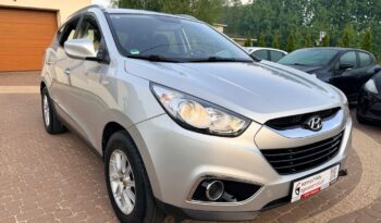 HYUNDAI ix35  | FWD (przód) | Manualna | 135 KM | Srebrny full