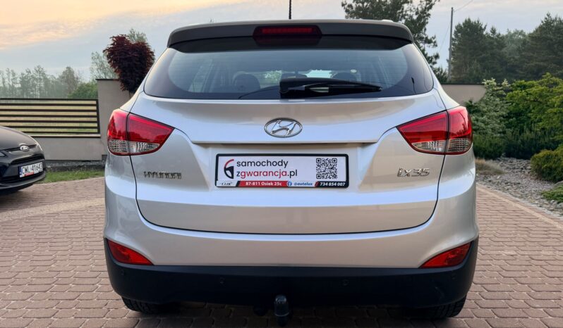HYUNDAI ix35  | FWD (przód) | Manualna | 135 KM | Srebrny full
