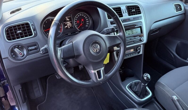 VOLKSWAGEN Polo  | FWD (przód) | Manualna | 70 KM | Granatowy full