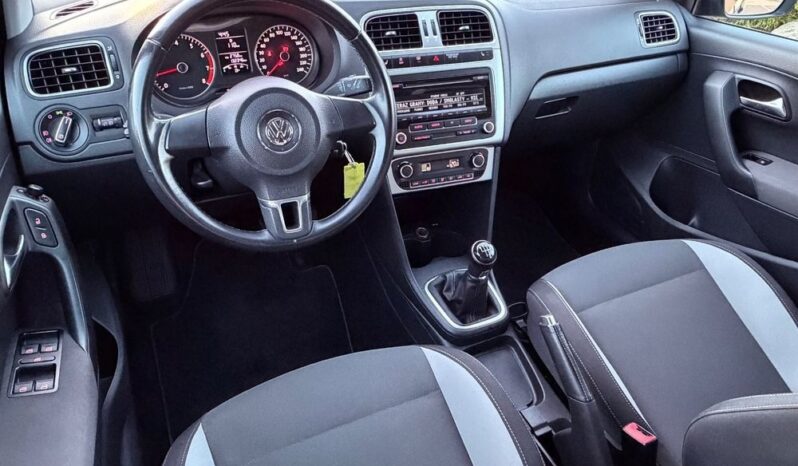 VOLKSWAGEN Polo  | FWD (przód) | Manualna | 70 KM | Granatowy full