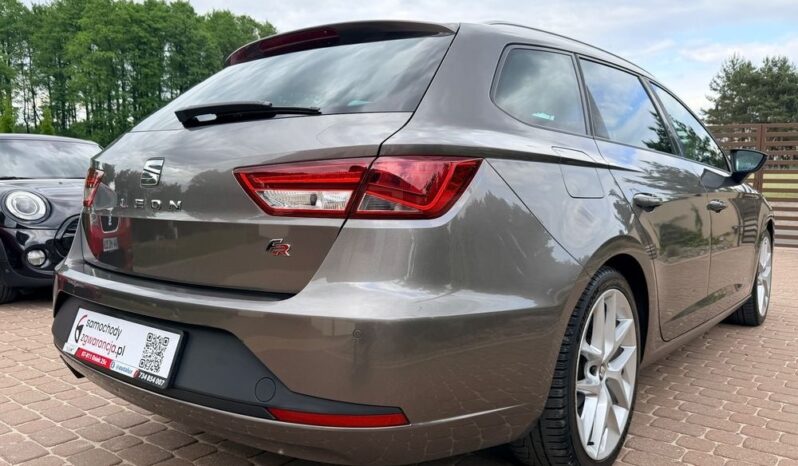 SEAT Leon  | FWD (przód) | Manualna | 122 KM | Brązowy full