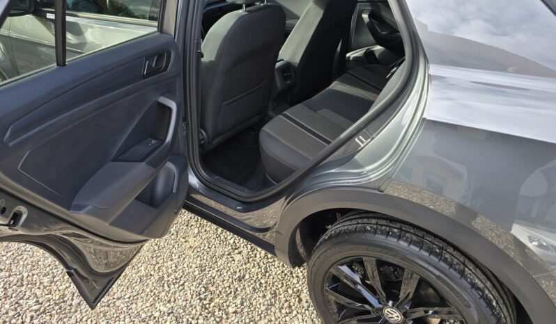 VOLKSWAGEN T-Roc  | FWD (przód) | Automatyczna | 150 KM | Szary full
