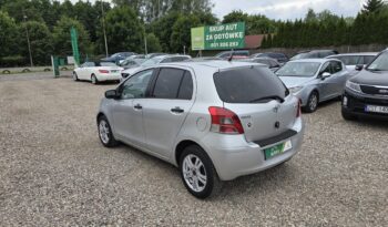 TOYOTA Yaris  | FWD (przód) | Manualna | 100 KM | Srebrny full