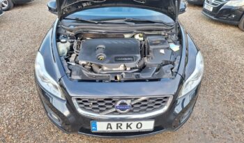 VOLVO C30  | FWD (przód) | Manualna | 115 KM | Czarny full