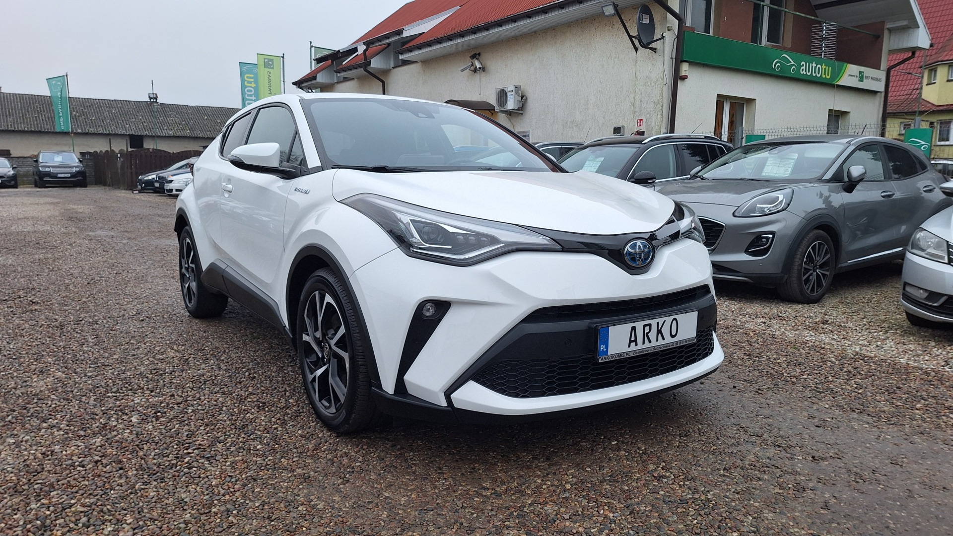 Toyota C-Hr | Fwd (Przód) | Automatyczna | 152 Km | Biały