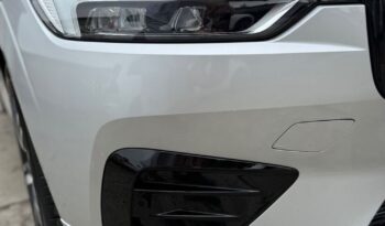 VOLVO XC 60 | FWD (przód) | Automatyczna | 250 KM | Srebrny full