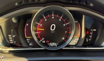 VOLVO V40  | FWD (przód) | Automatyczna | 152 KM | Czarny full