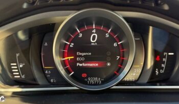 VOLVO V40  | FWD (przód) | Automatyczna | 152 KM | Czarny full