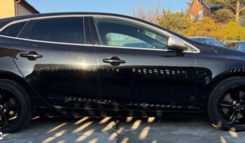 VOLVO V40  | FWD (przód) | Automatyczna | 152 KM | Czarny full