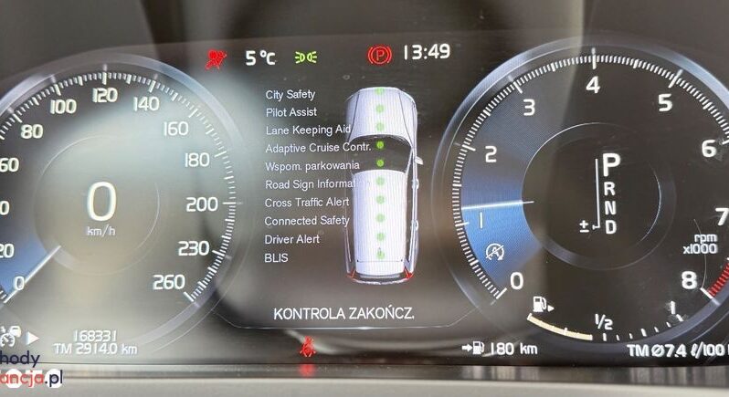 VOLVO V60  | FWD (przód) | Automatyczna | 190 KM | Szary full