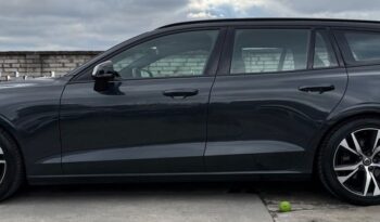 VOLVO V60  | FWD (przód) | Automatyczna | 190 KM | Szary full