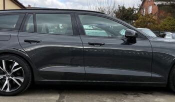 VOLVO V60  | FWD (przód) | Automatyczna | 190 KM | Szary full