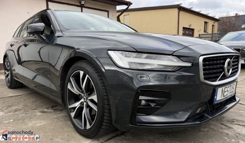 VOLVO V60  | FWD (przód) | Automatyczna | 190 KM | Szary full