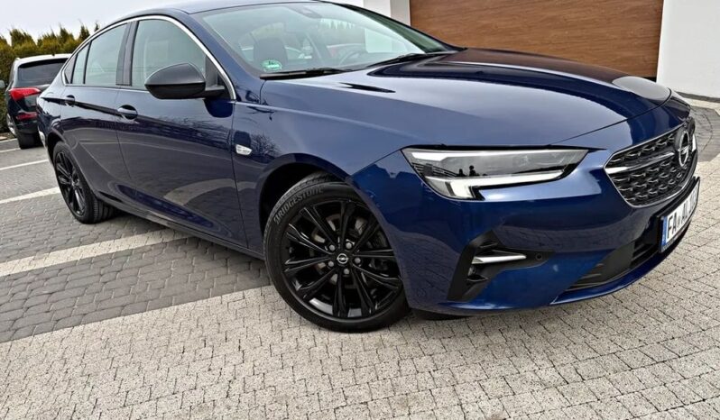 Opel Insignia  | Fwd (Przód) | Manualna | 174 Km | Niebieski